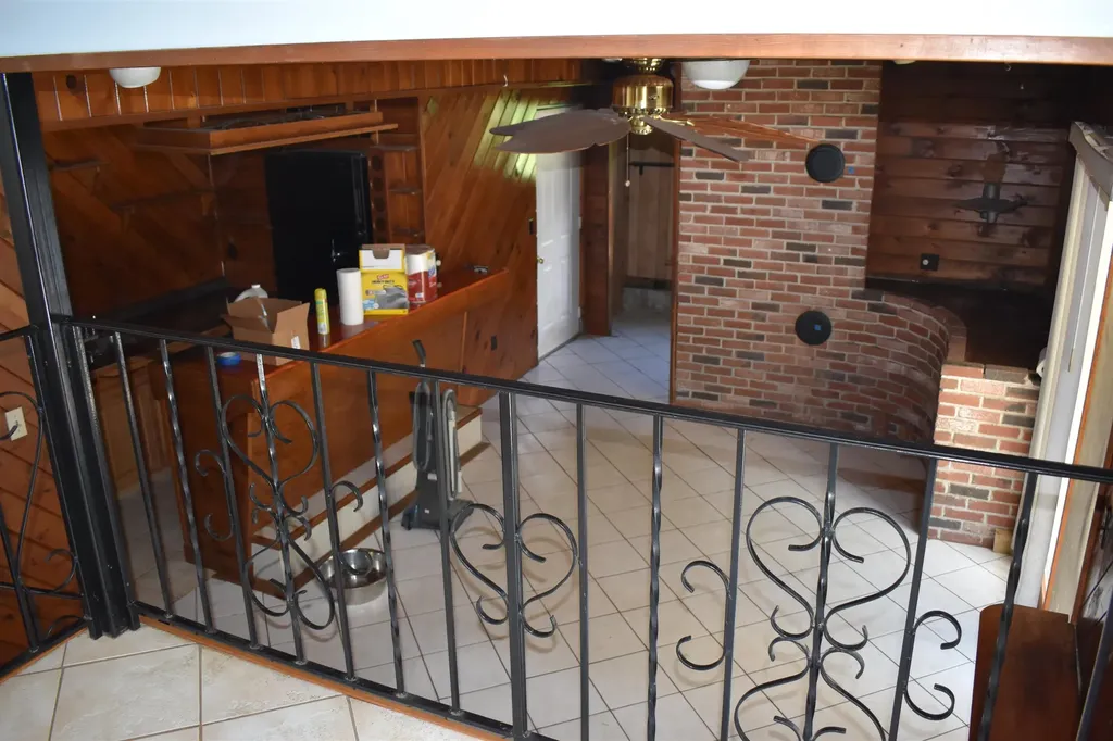 1 Whitneys Grove Derry NH 03038