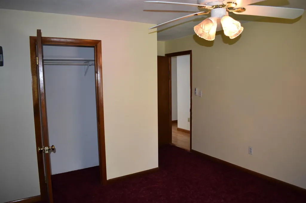 1 Whitneys Grove Derry NH 03038