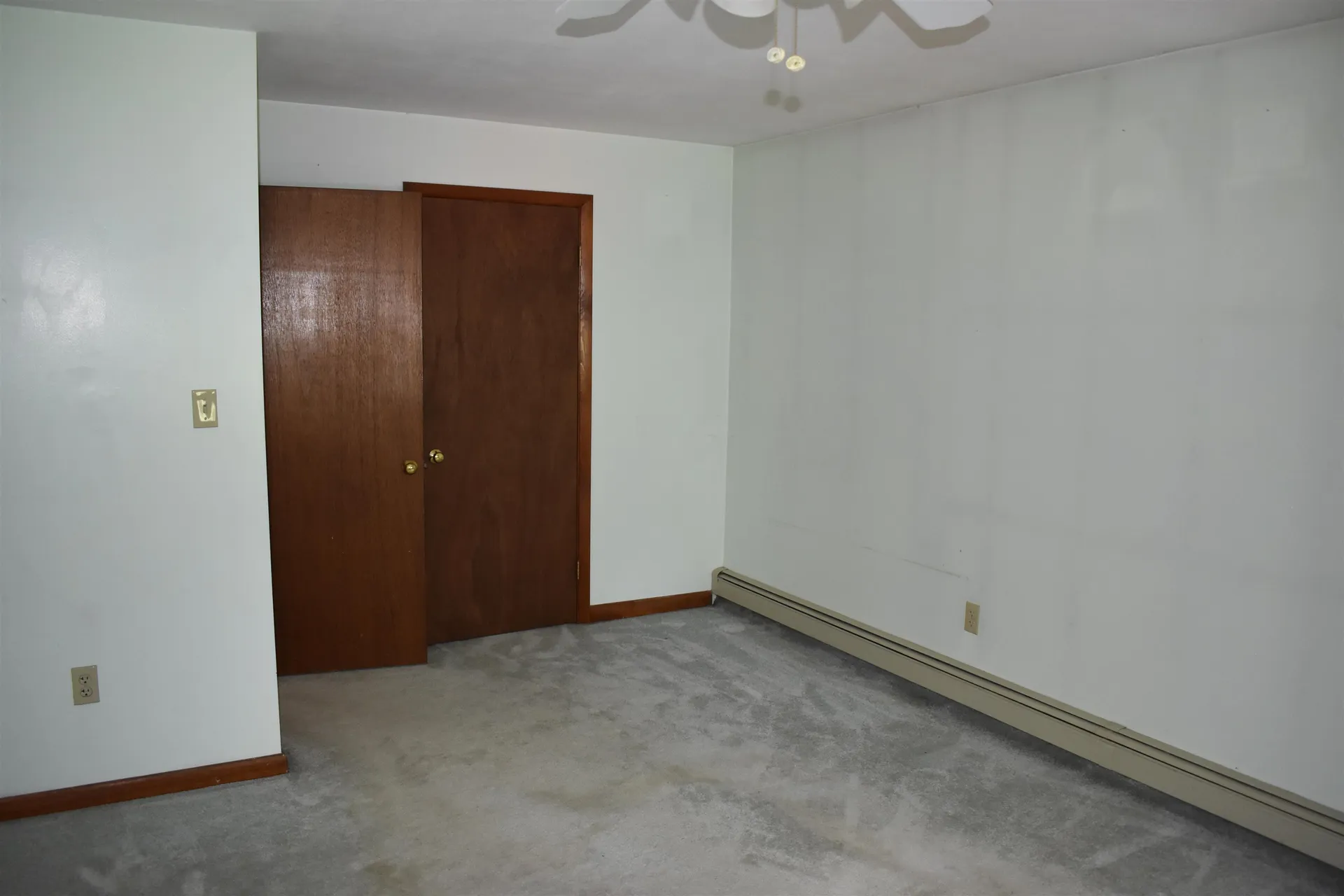 1 Whitneys Grove Derry NH 03038