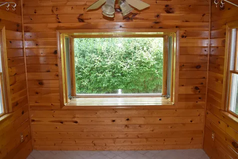 1 Whitneys Grove Derry NH 03038