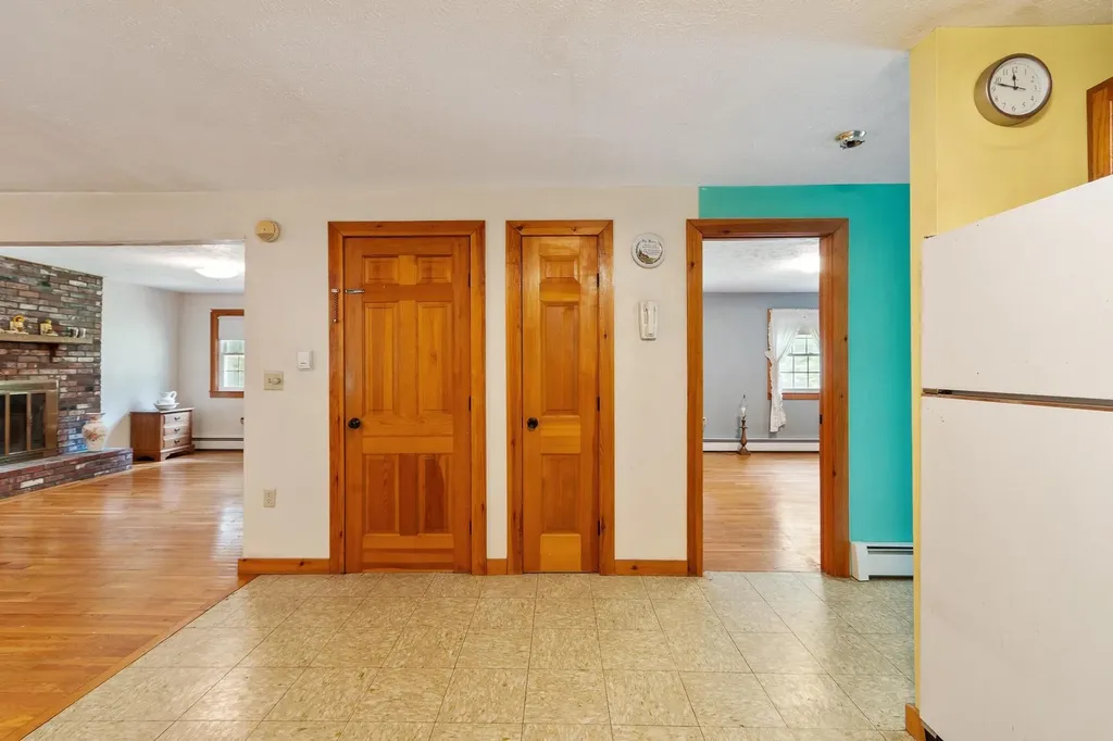 8 Naticook Road Merrimack NH 03054