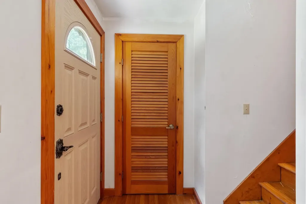 8 Naticook Road Merrimack NH 03054