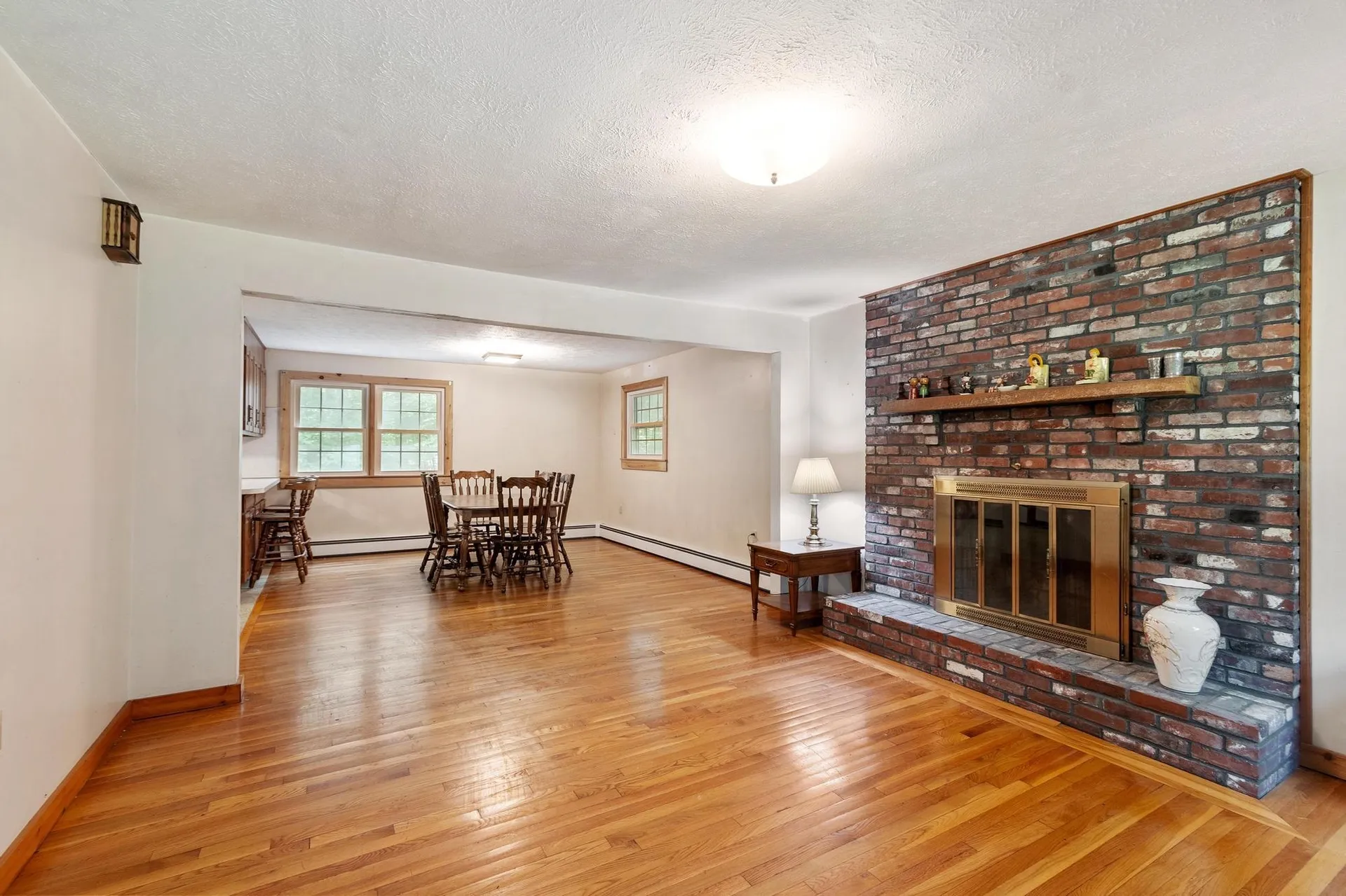 8 Naticook Road Merrimack NH 03054