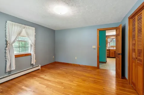 8 Naticook Road Merrimack NH 03054