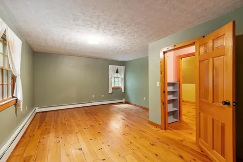 8 Naticook Road Merrimack NH 03054