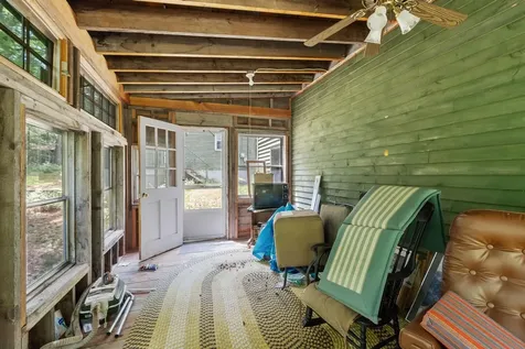 8 Naticook Road Merrimack NH 03054