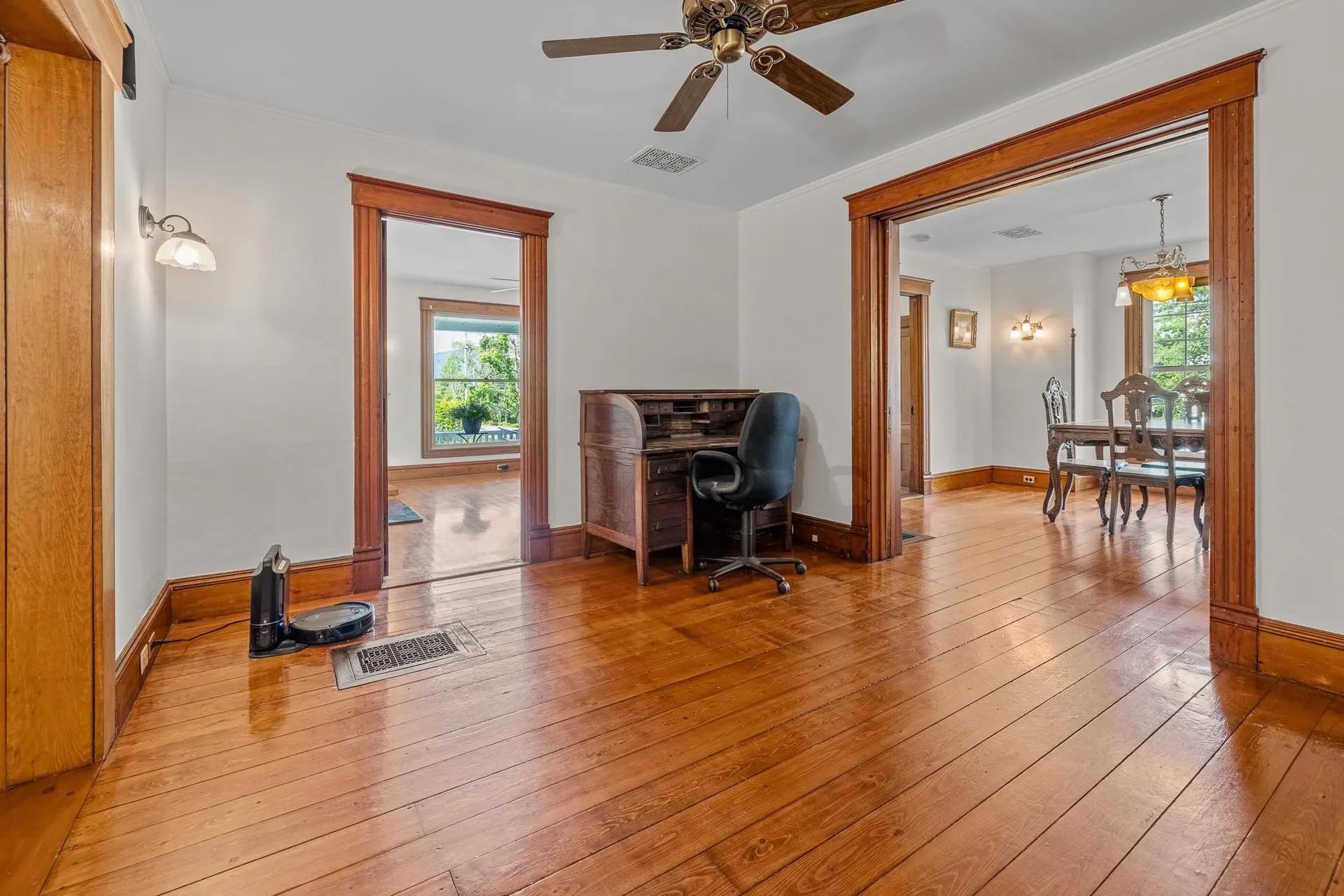238 Seminary Avenue Manchester VT 05254
