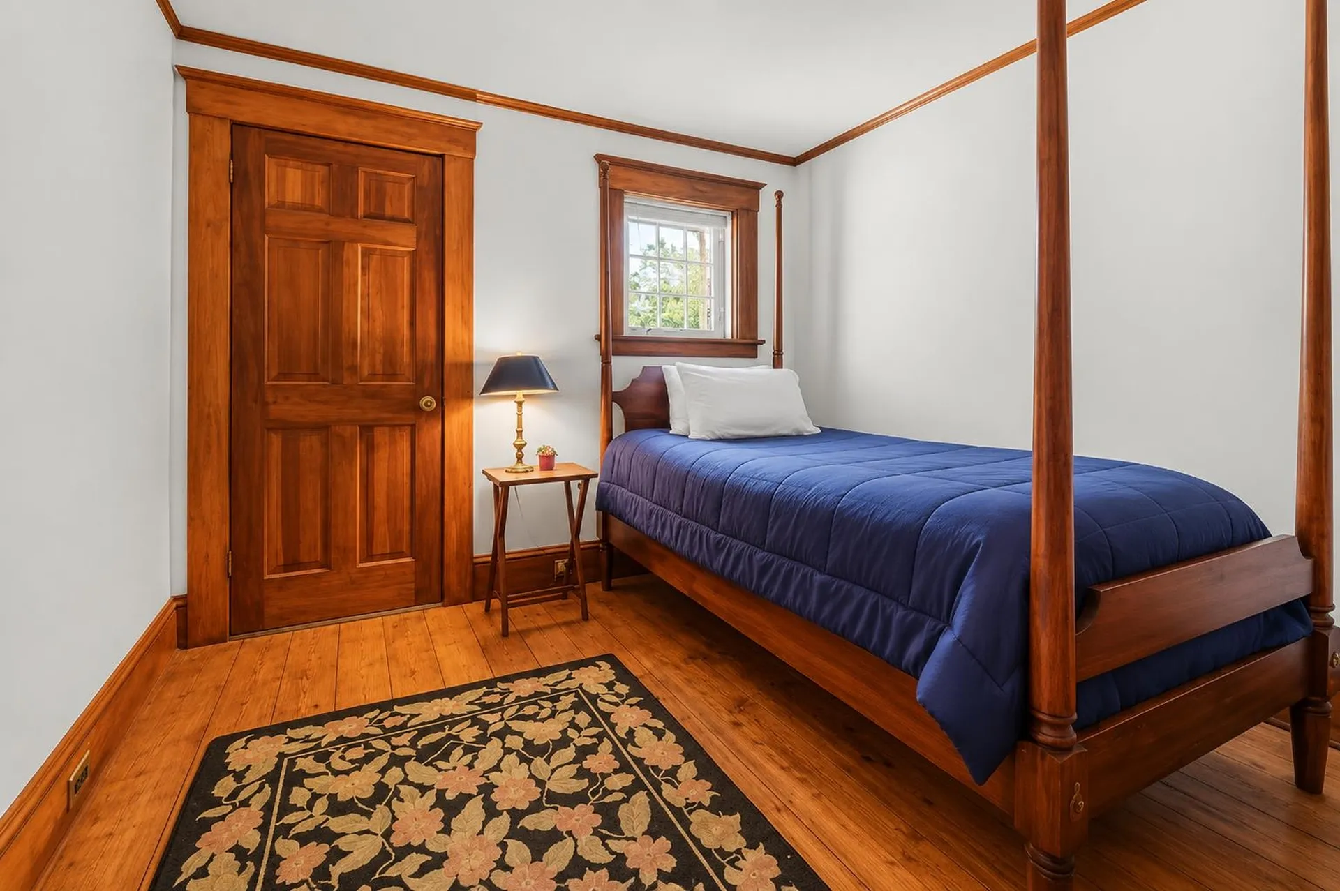 238 Seminary Avenue Manchester VT 05254