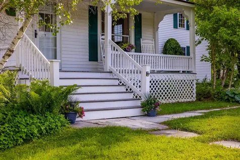 238 Seminary Avenue Manchester VT 05254