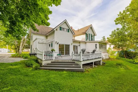 238 Seminary Avenue Manchester VT 05254