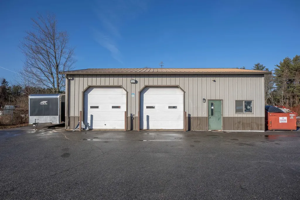 1170 Hooksett Road Hooksett NH 03106