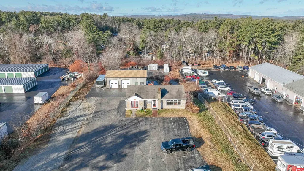 1170 Hooksett Road Hooksett NH 03106