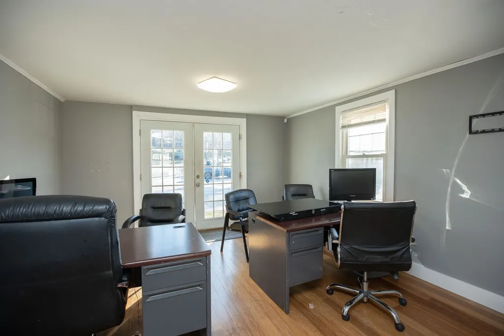 1170 Hooksett Road Hooksett NH 03106