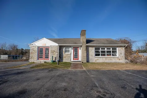 1170 Hooksett Road Hooksett NH 03106