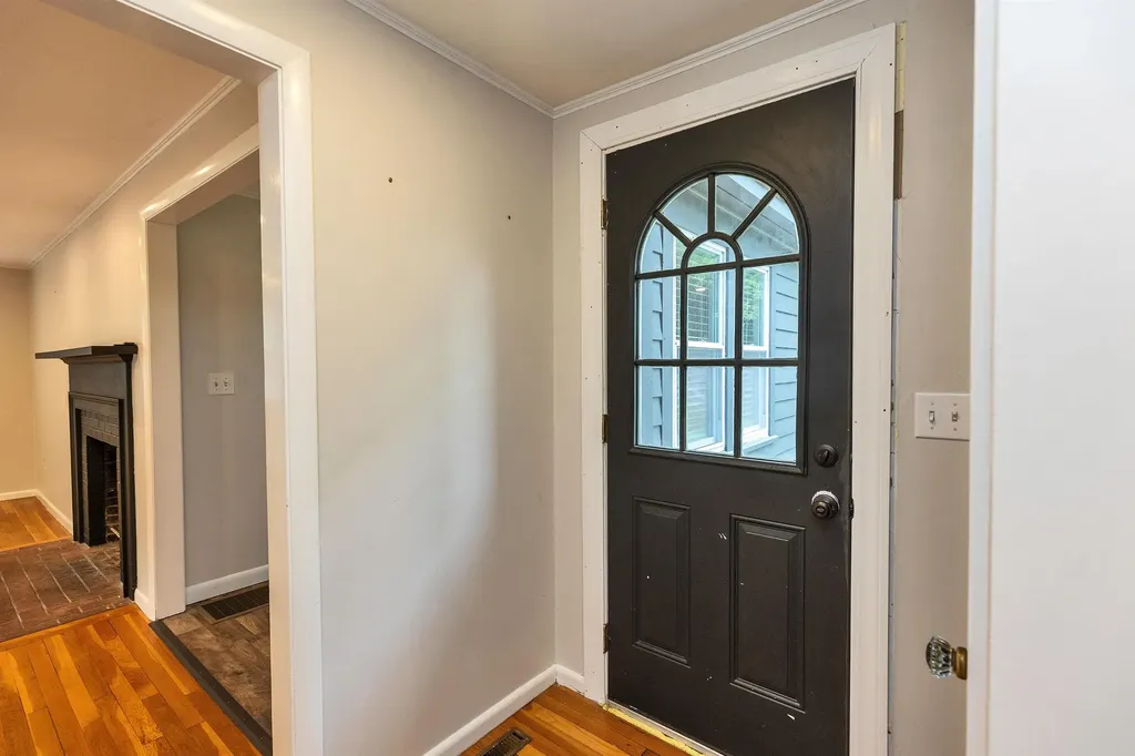 29 Goyette Drive Peterborough NH 03458