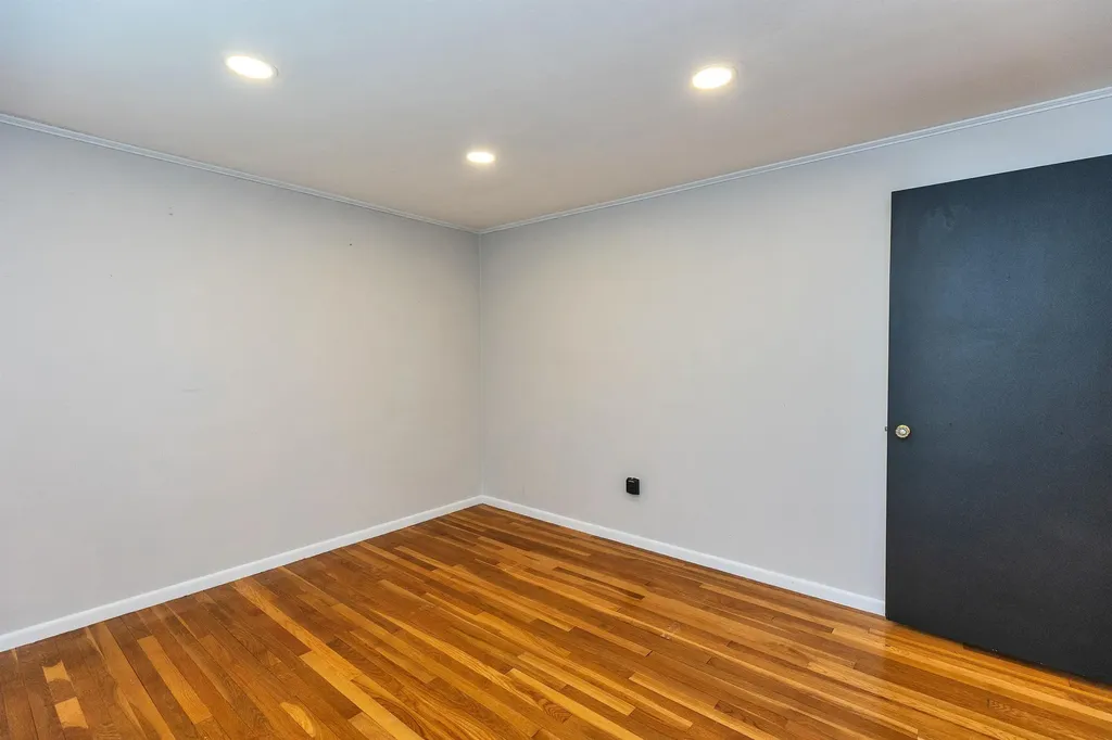 29 Goyette Drive Peterborough NH 03458