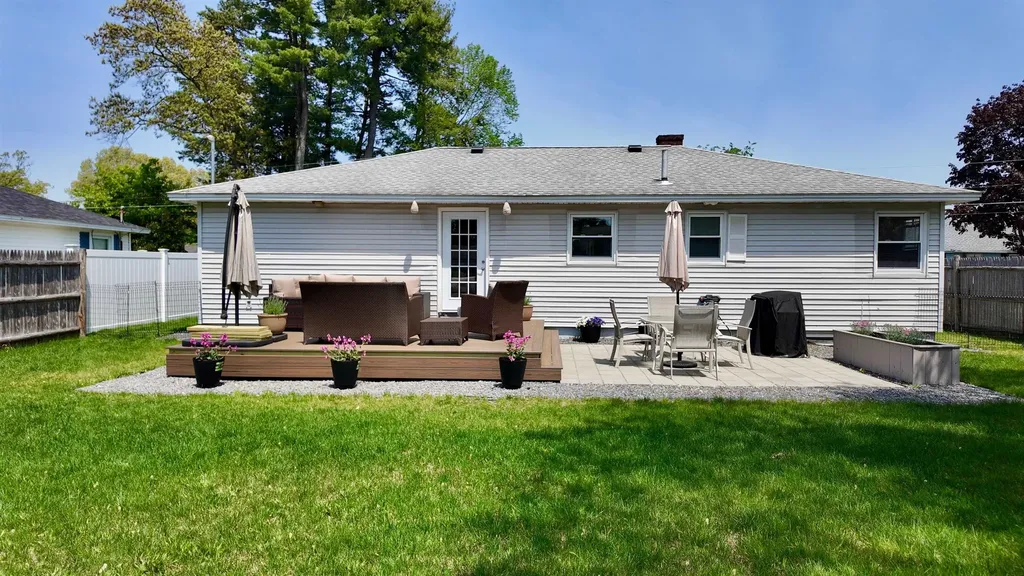 21 Hayden Street Nashua NH 03060