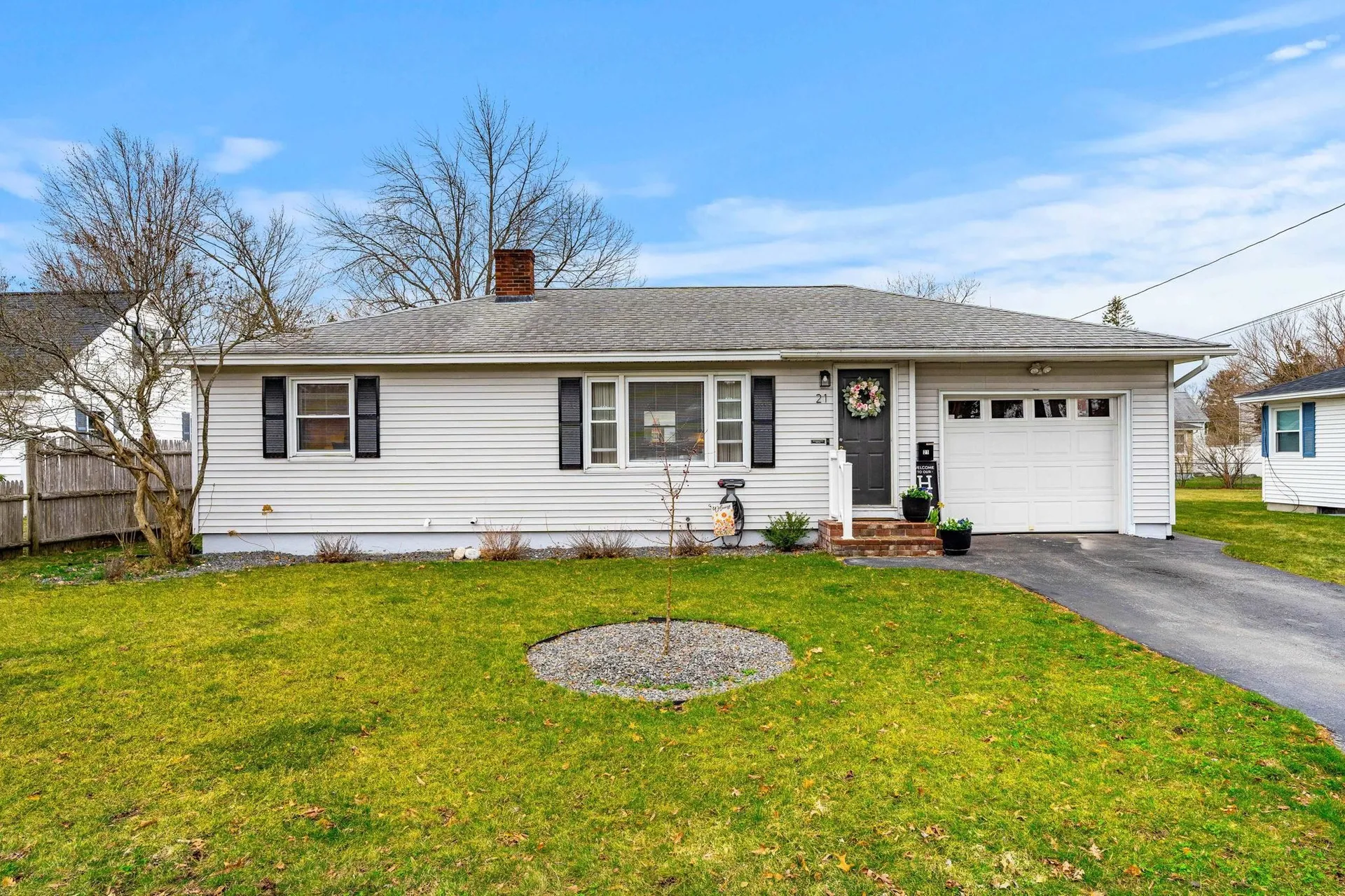 21 Hayden Street Nashua NH 03060
