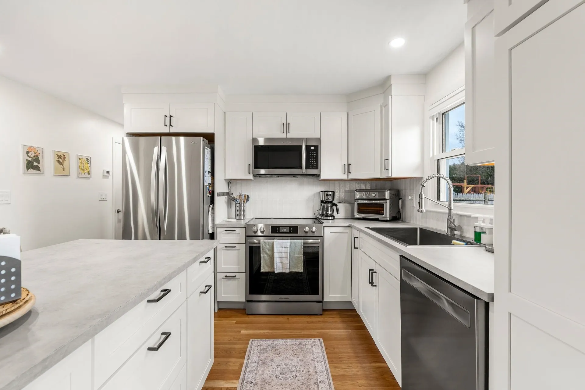 21 Hayden Street Nashua NH 03060