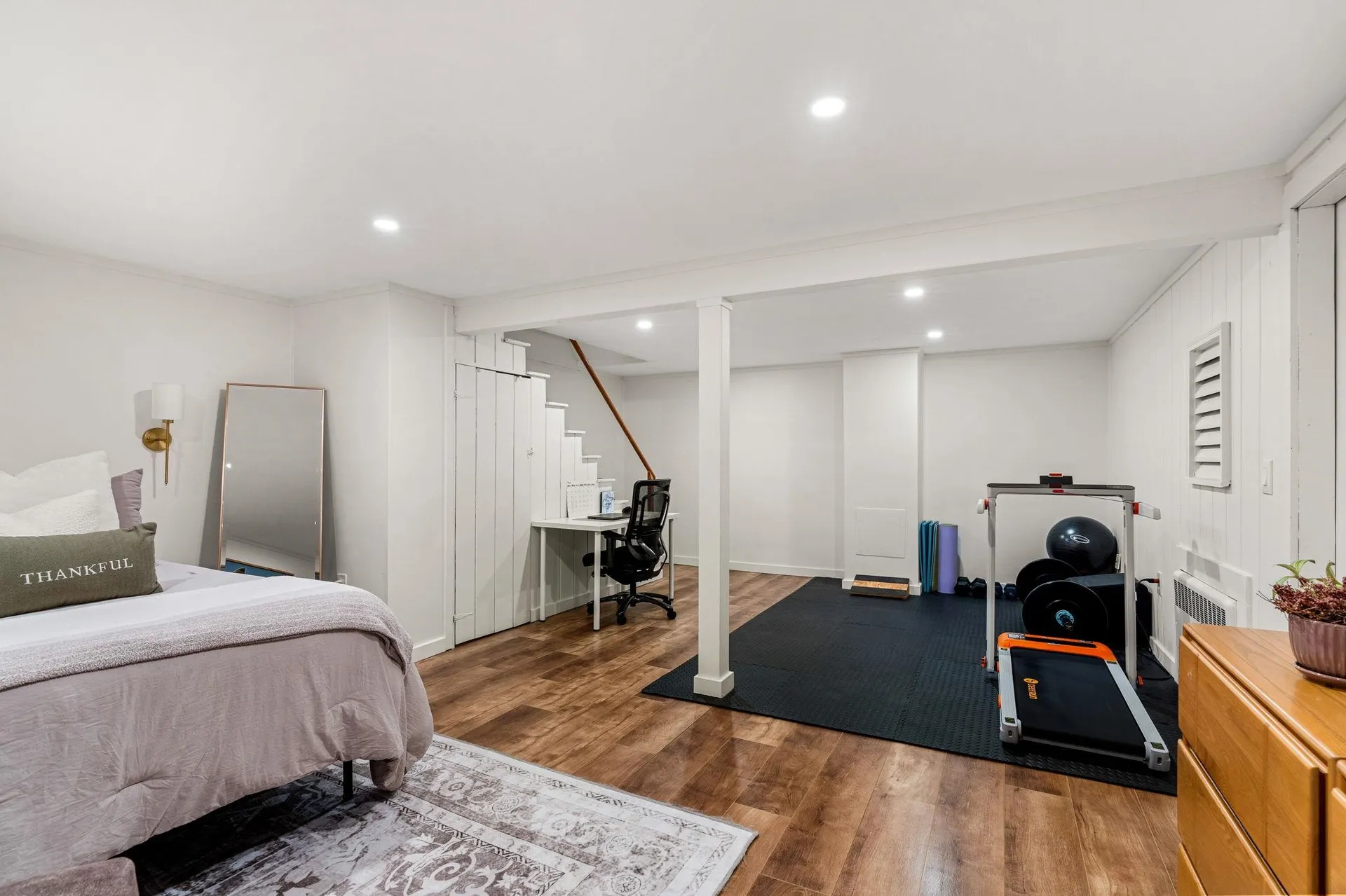 21 Hayden Street Nashua NH 03060