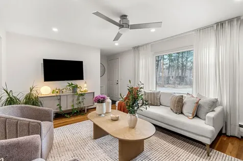 21 Hayden Street Nashua NH 03060