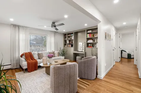21 Hayden Street Nashua NH 03060