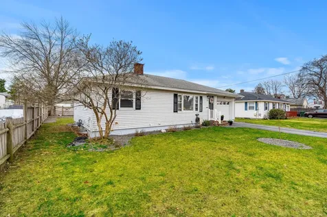 21 Hayden Street Nashua NH 03060
