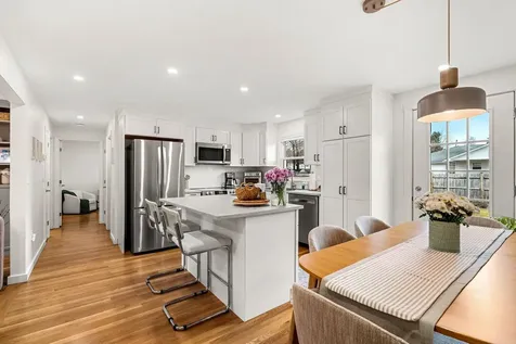 21 Hayden Street Nashua NH 03060