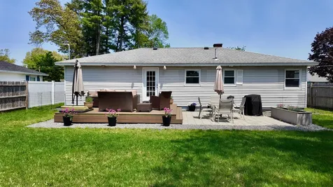 21 Hayden Street Nashua NH 03060