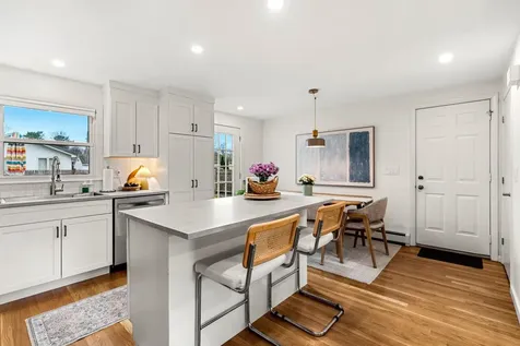 21 Hayden Street Nashua NH 03060