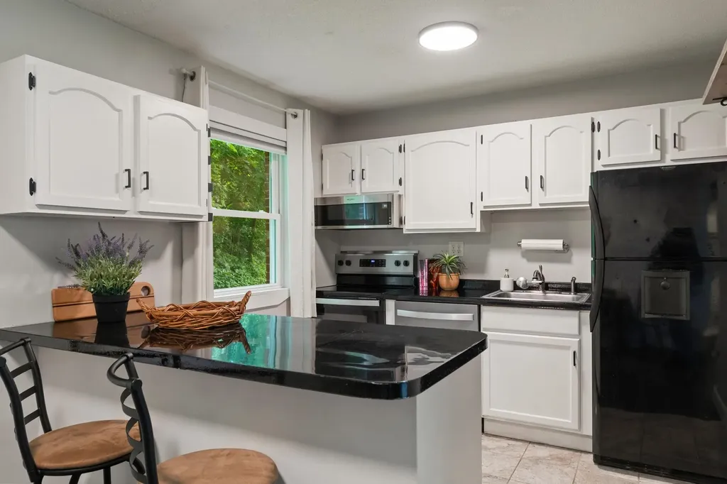 314 Sherwood Square Essex Junction VT 05452
