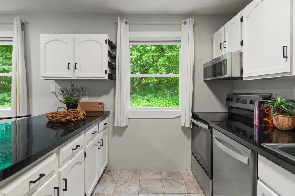 314 Sherwood Square Essex Junction VT 05452
