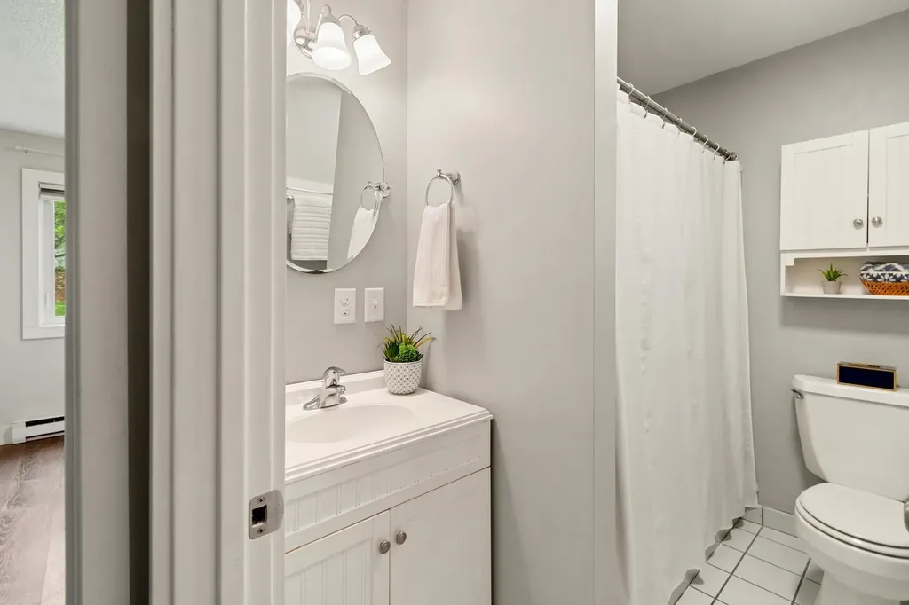 314 Sherwood Square Essex Junction VT 05452