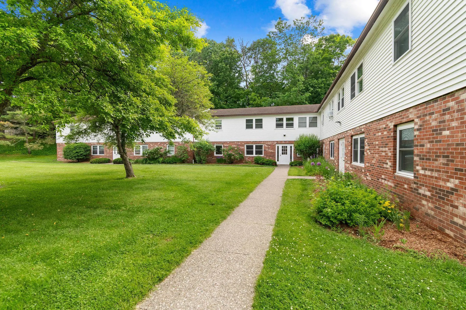 314 Sherwood Square Essex Junction VT 05452