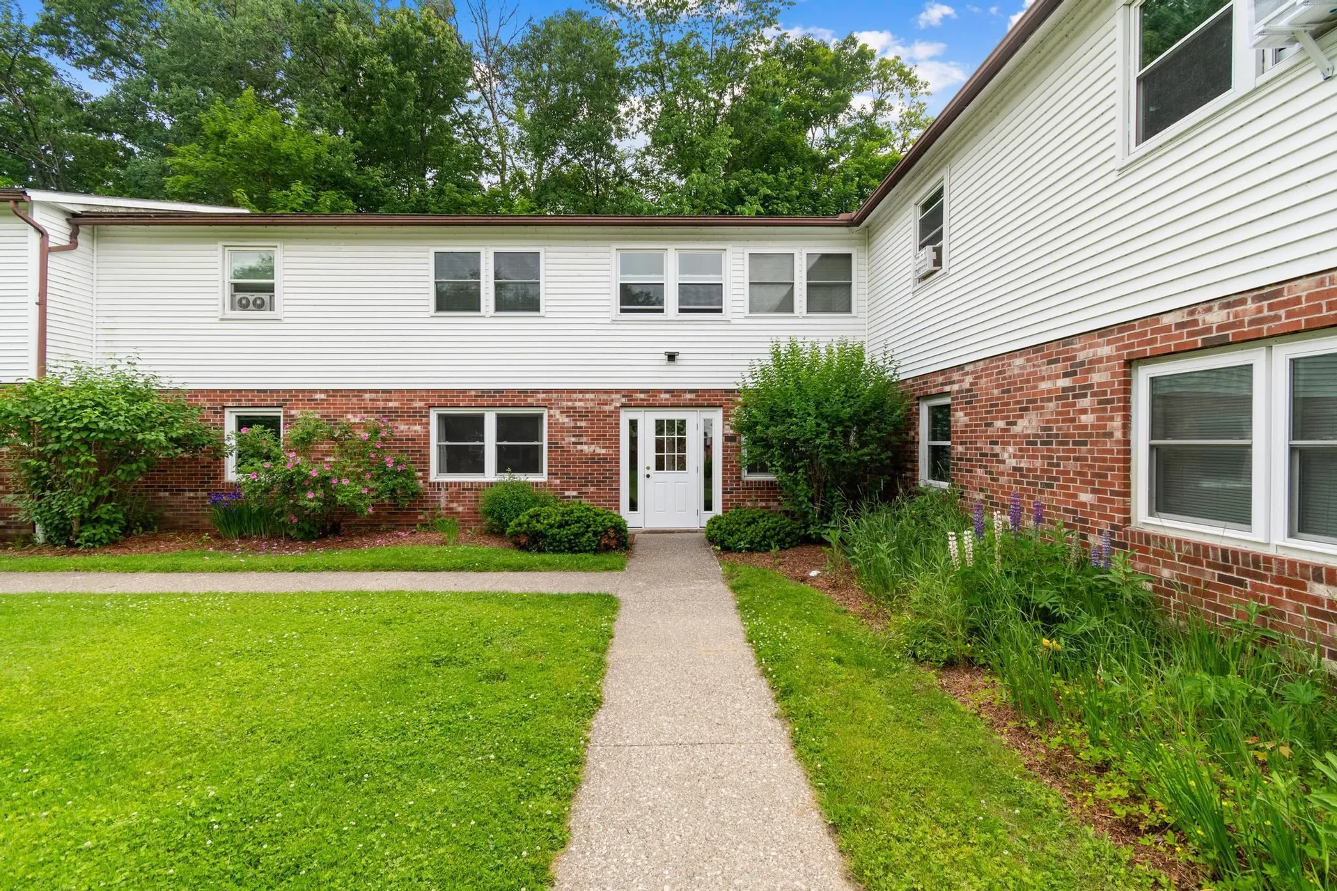 314 Sherwood Square Essex Junction VT 05452