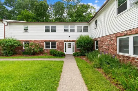 314 Sherwood Square Essex Junction VT 05452