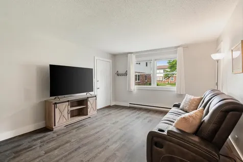 314 Sherwood Square Essex Junction VT 05452
