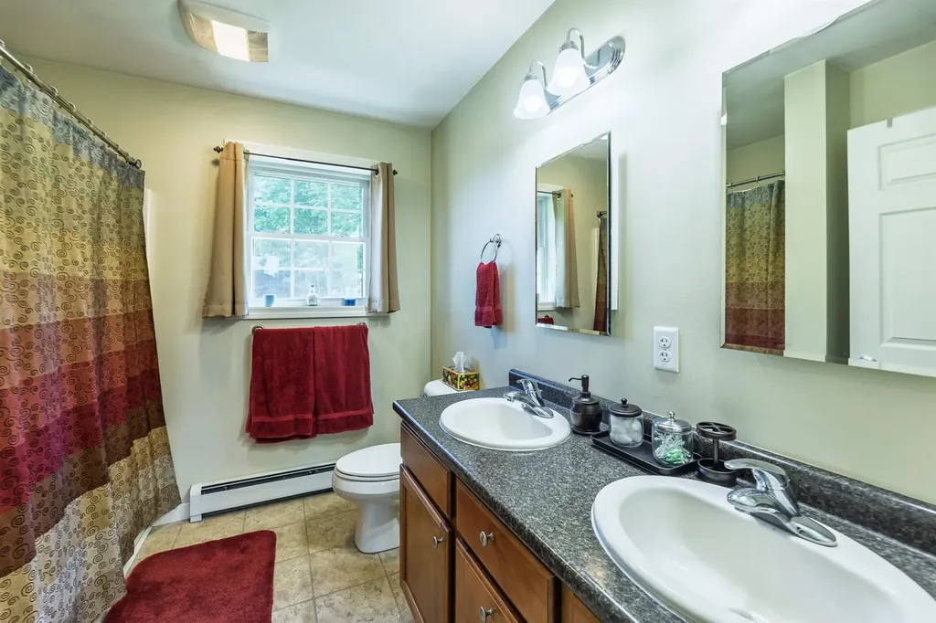292 Fulton Road Bradford VT 05033