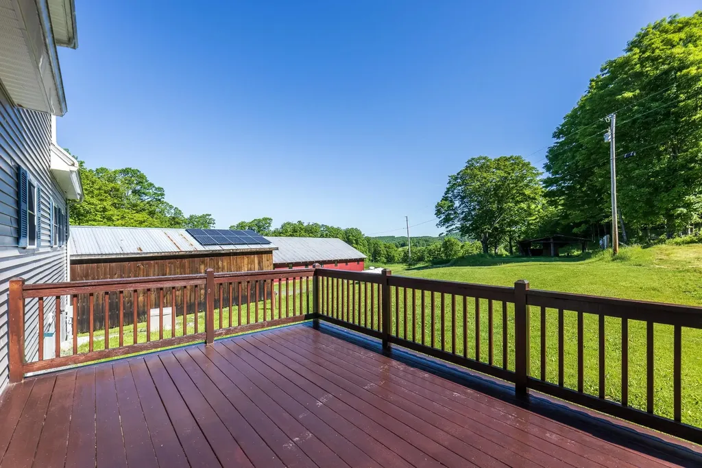 292 Fulton Road Bradford VT 05033