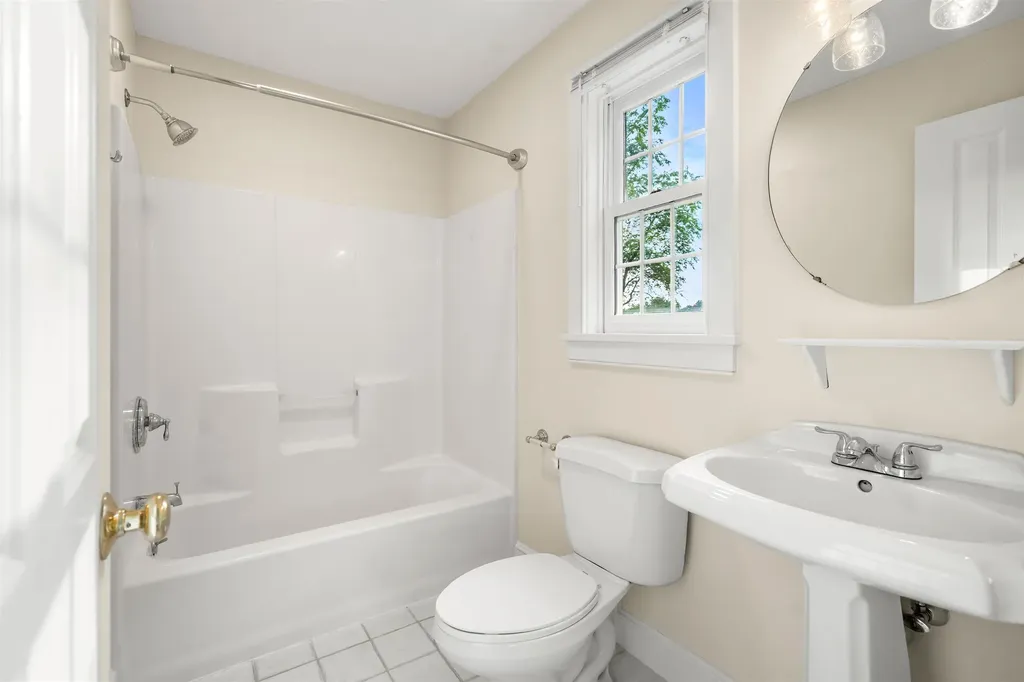 72 Joppa Hill Road Bedford NH 03110