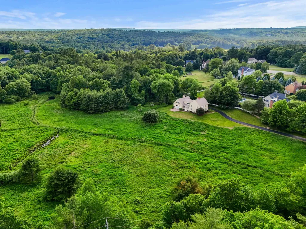 72 Joppa Hill Road Bedford NH 03110
