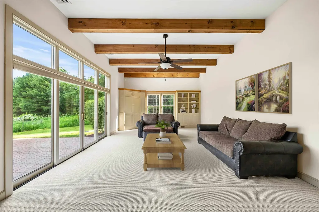 72 Joppa Hill Road Bedford NH 03110