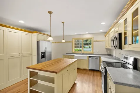 72 Joppa Hill Road Bedford NH 03110