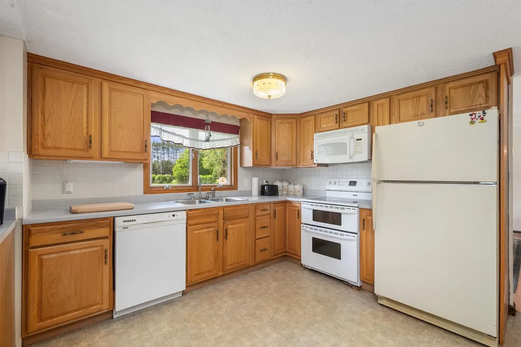 1890 Littleton Road Monroe NH 03771