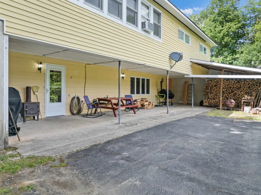 1890 Littleton Road Monroe NH 03771