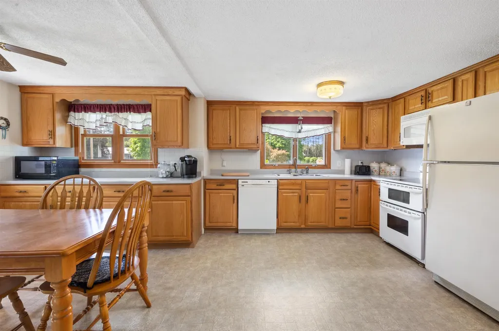1890 Littleton Road Monroe NH 03771