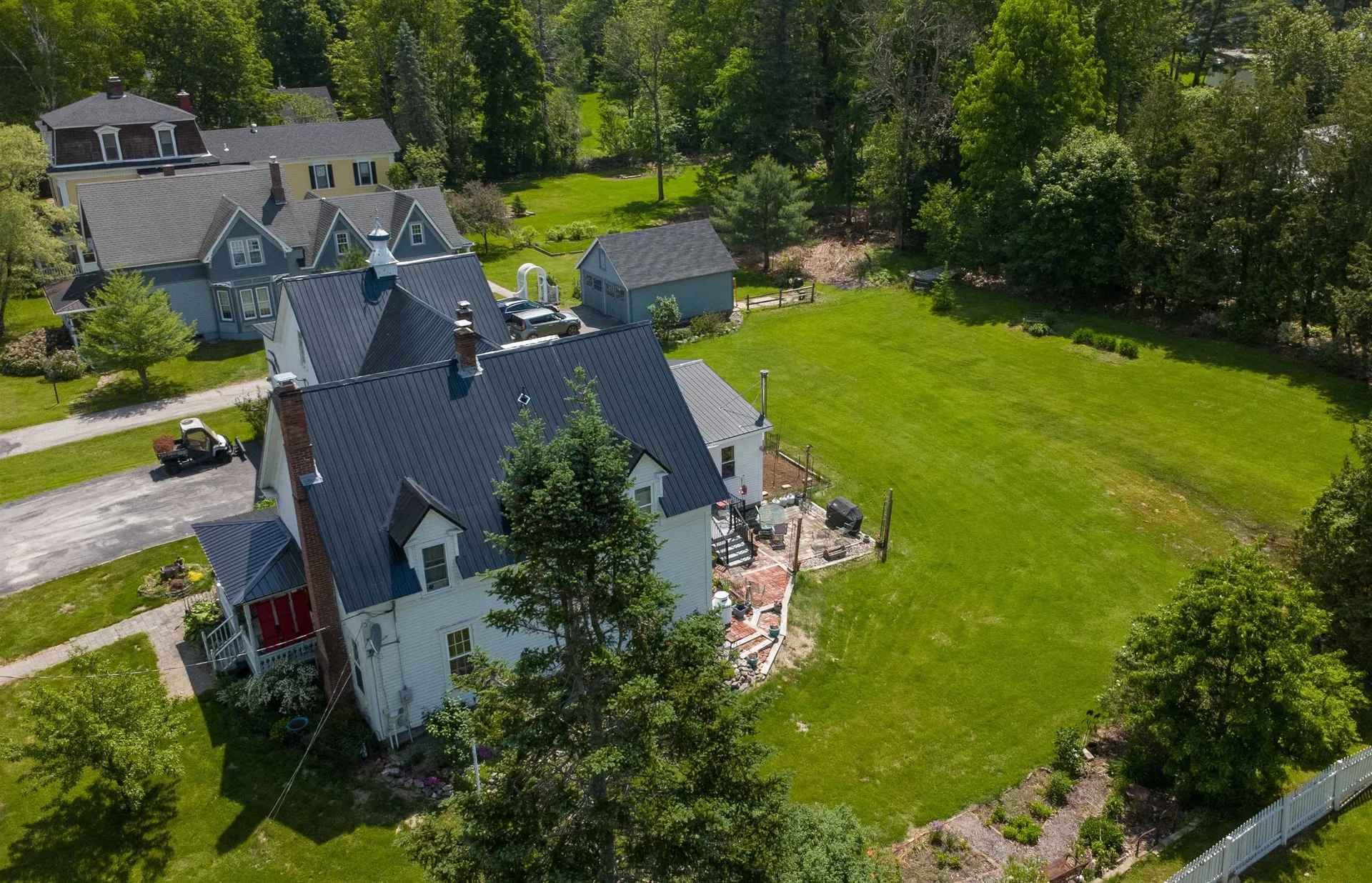 13 Pleasant Street Lancaster NH 03584