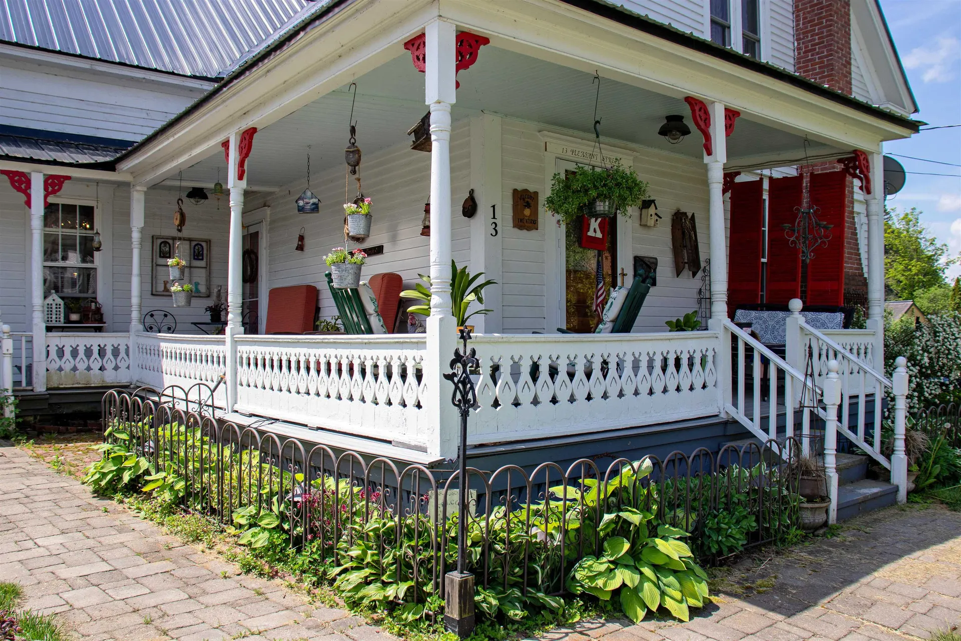 13 Pleasant Street Lancaster NH 03584
