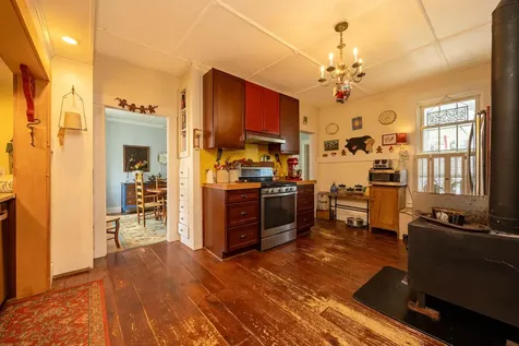 13 Pleasant Street Lancaster NH 03584