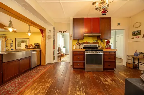 13 Pleasant Street Lancaster NH 03584